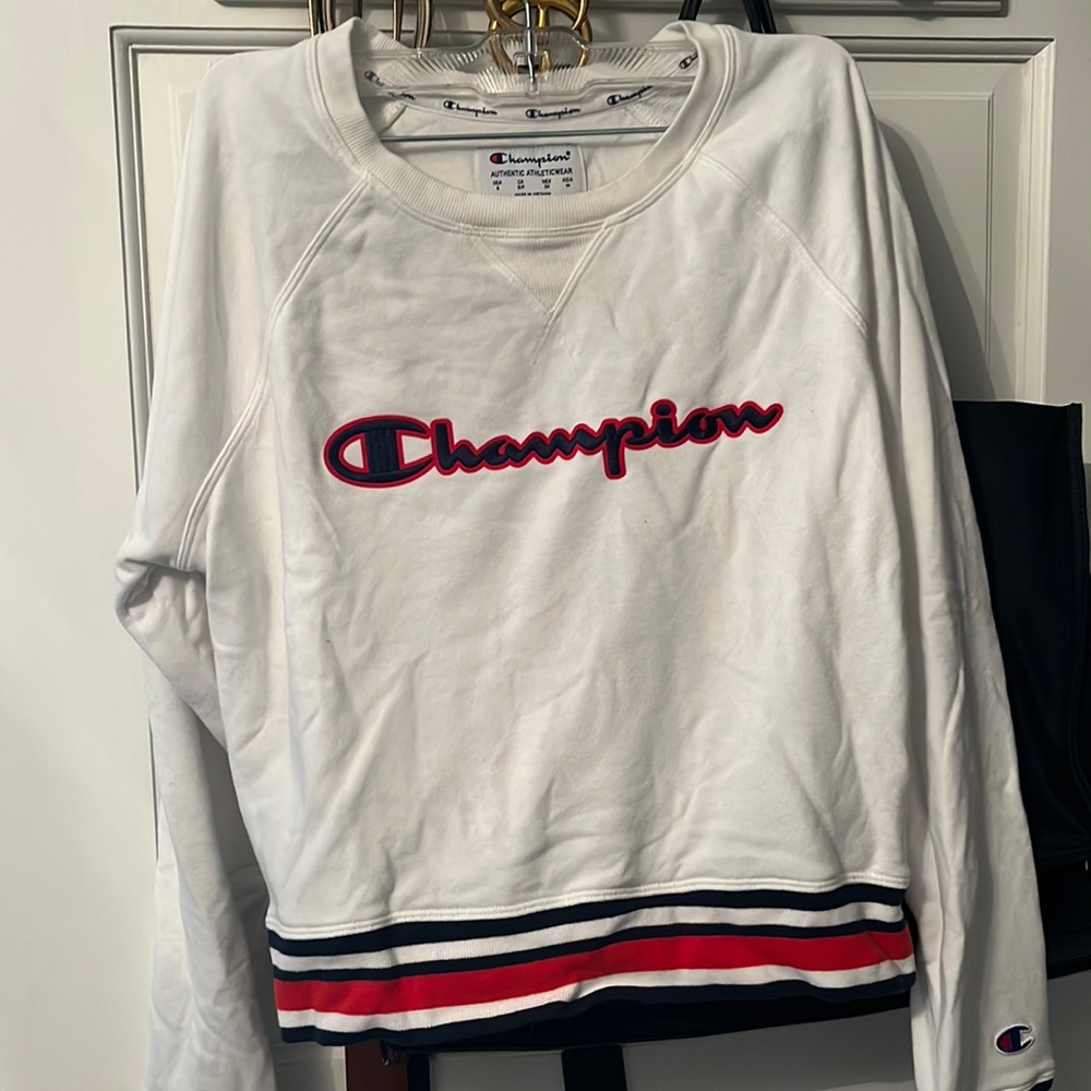 Champion crew neck